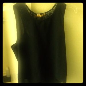 BLACK HI-LO TANK TOP SMALL